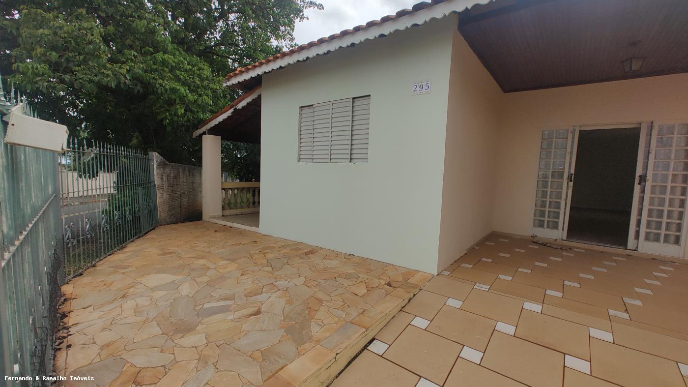 Casa à venda com 3 quartos, 510m² - Foto 2