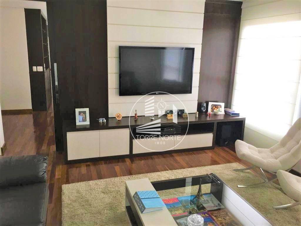 Apartamento à venda com 3 quartos, 140m² - Foto 1