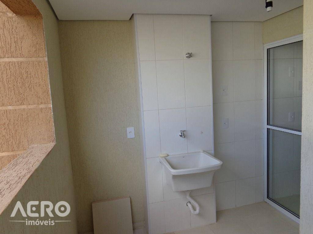 Apartamento à venda com 2 quartos, 57m² - Foto 19