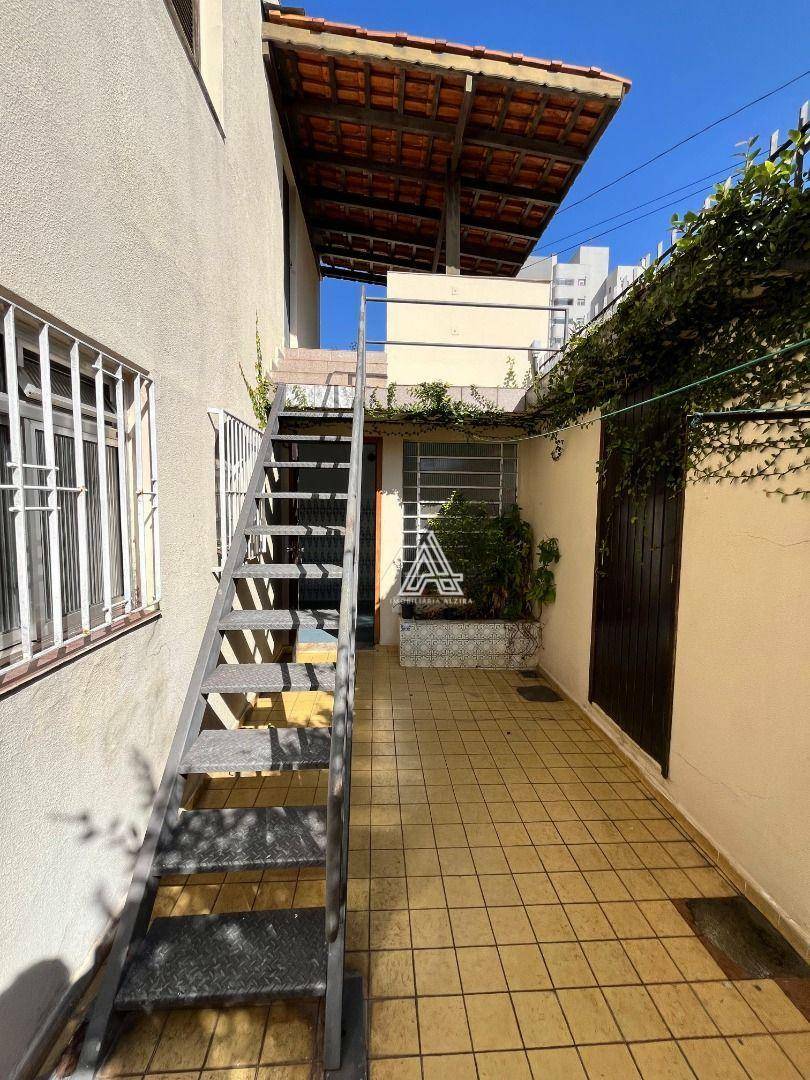 Sobrado à venda com 3 quartos, 200m² - Foto 42