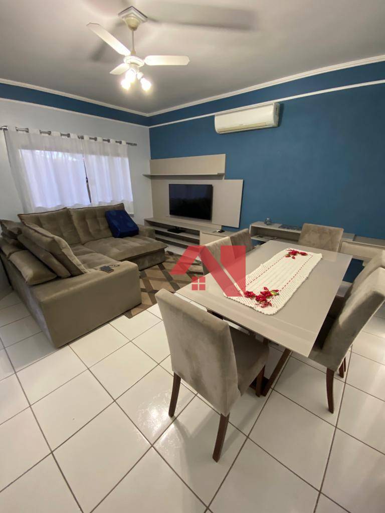 Casa à venda com 2 quartos, 240m² - Foto 12