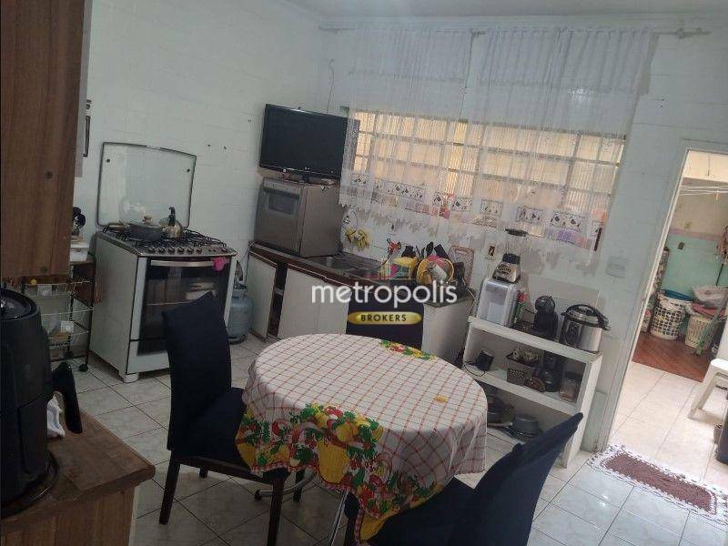 Sobrado à venda com 2 quartos, 150m² - Foto 3