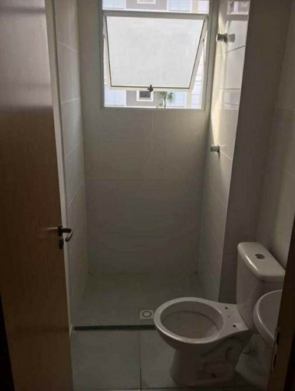 Apartamento à venda com 2 quartos, 39m² - Foto 4