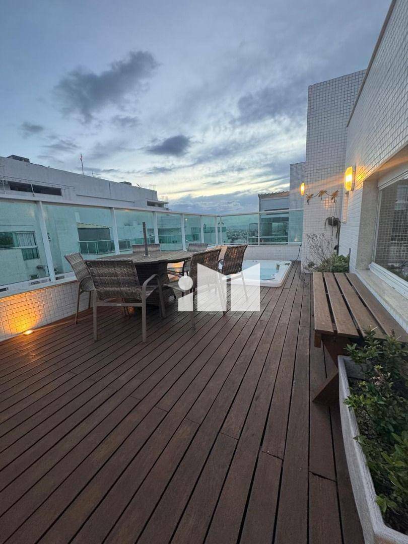 Cobertura à venda com 4 quartos, 220m² - Foto 3