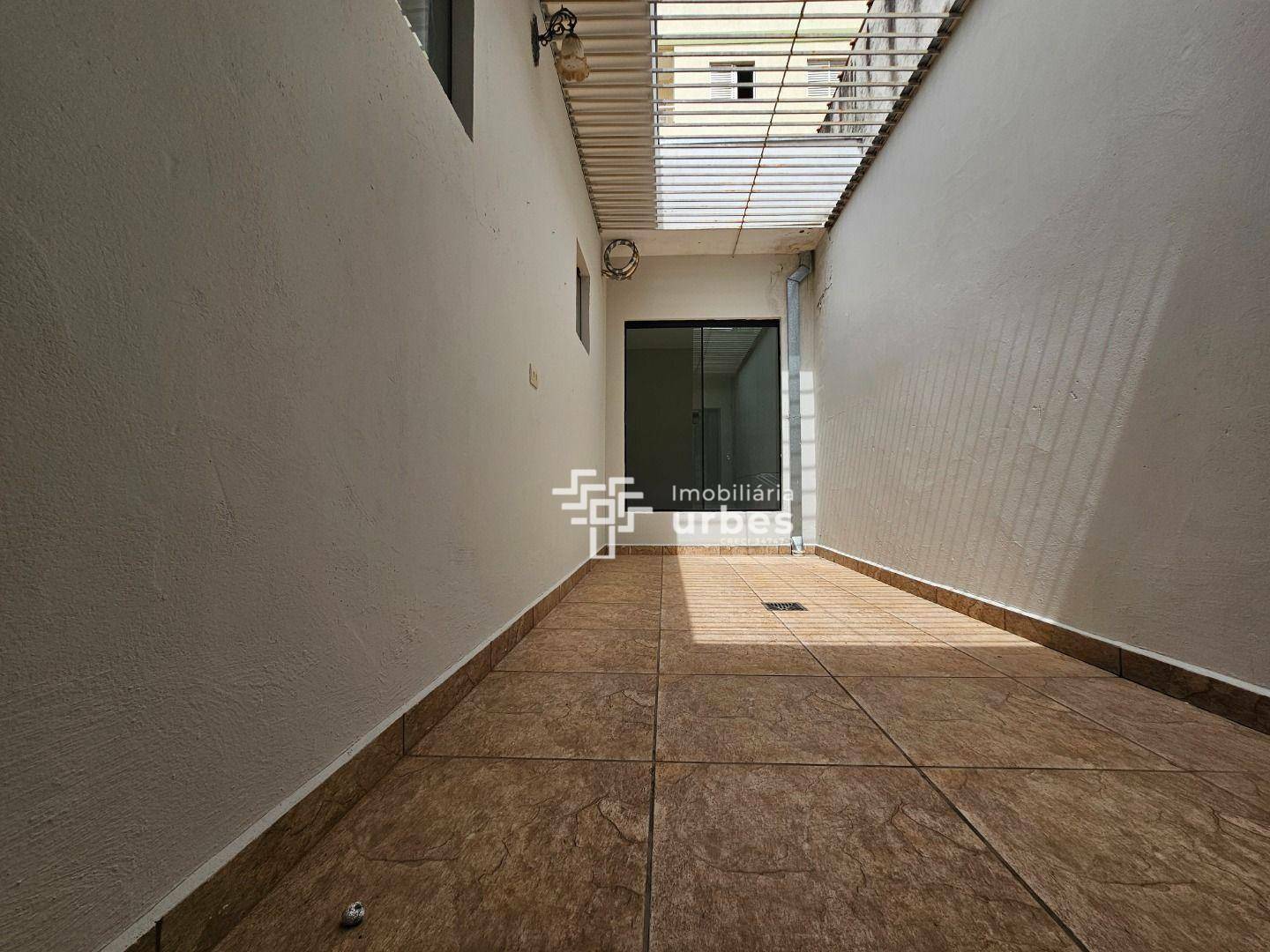 Casa à venda com 2 quartos, 123m² - Foto 7