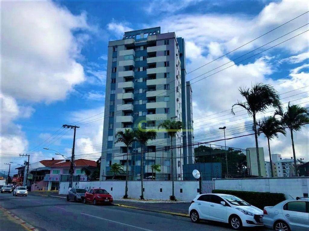 Apartamento para alugar com 2 quartos, 54m² - Foto 1