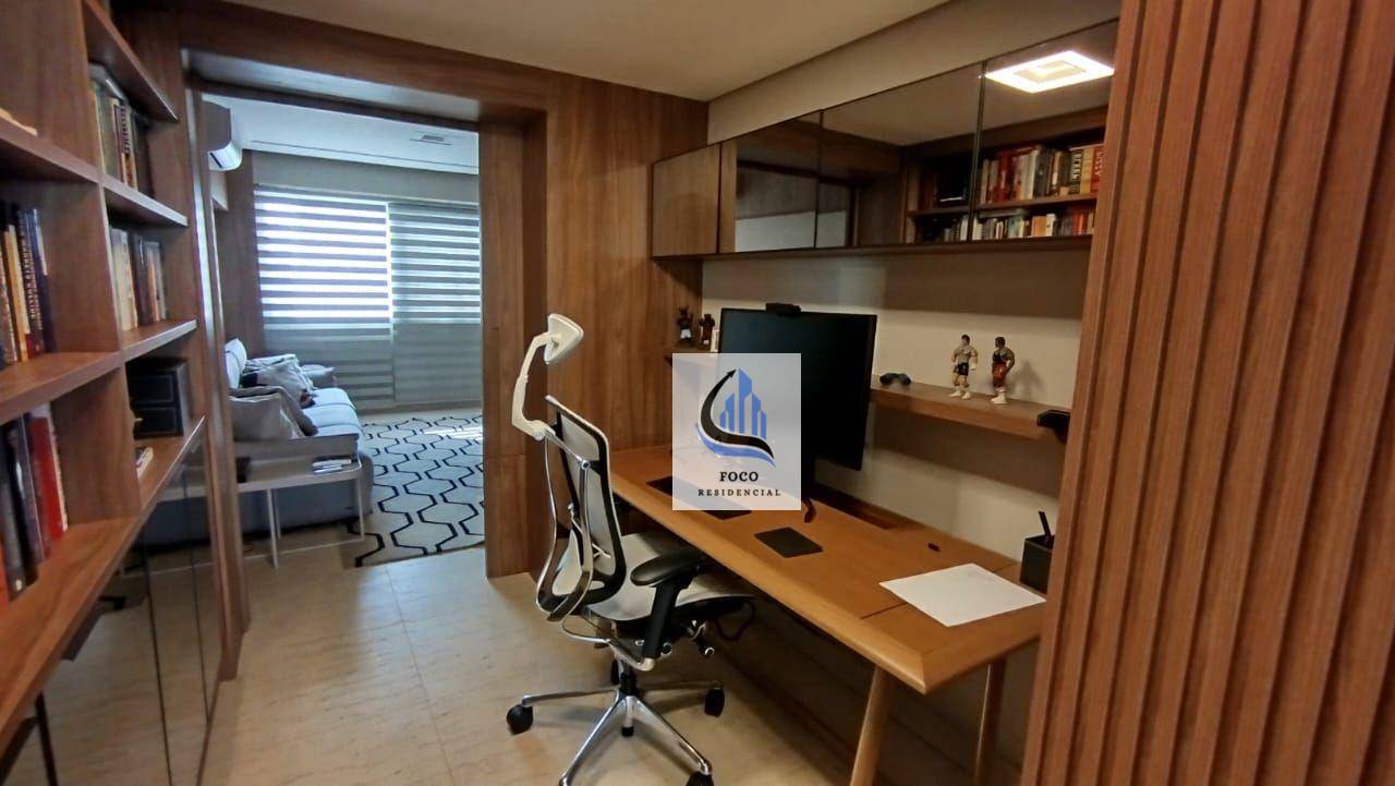 Apartamento para alugar com 4 quartos, 271m² - Foto 15