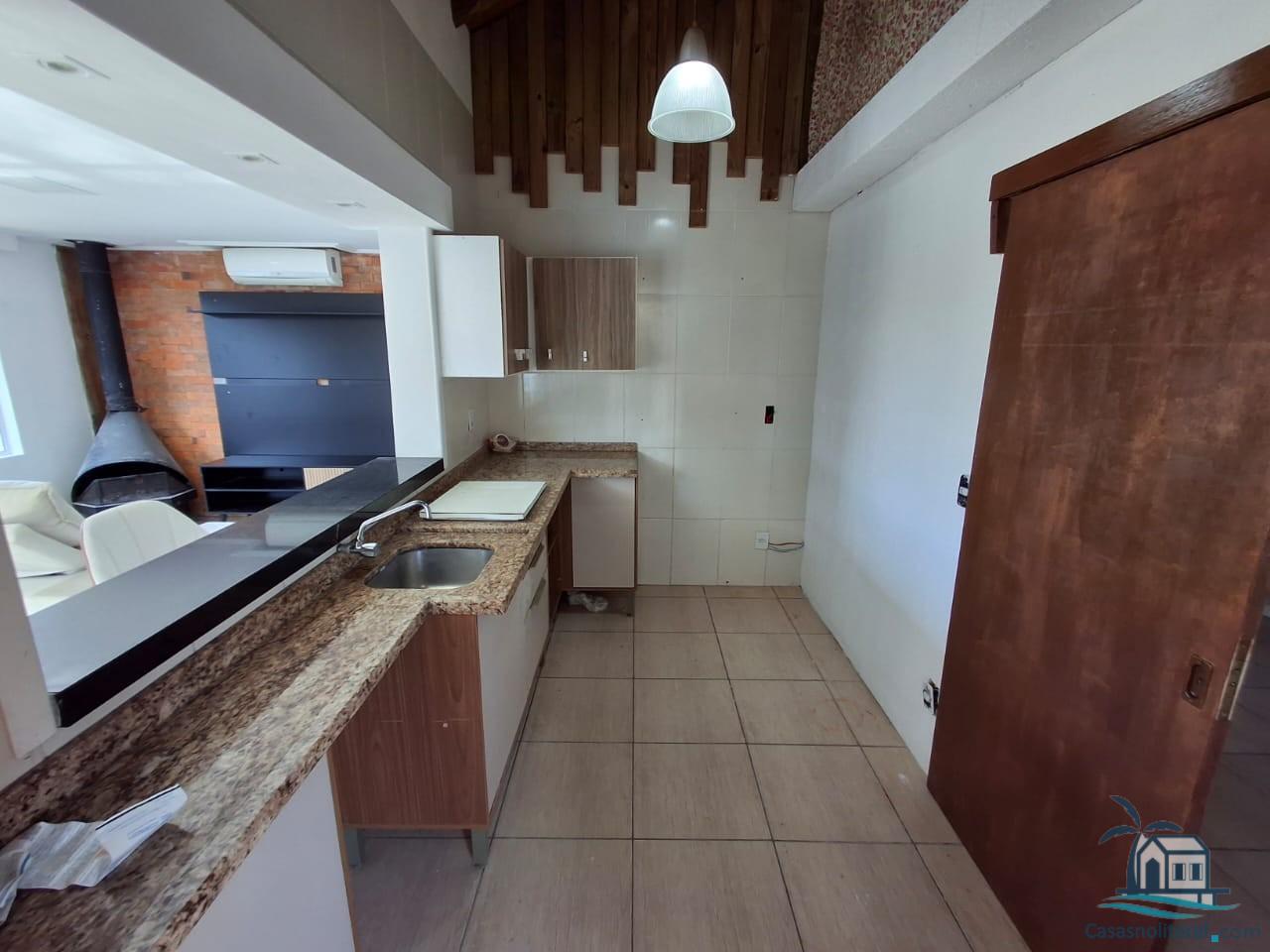 Casa à venda com 2 quartos, 300m² - Foto 5