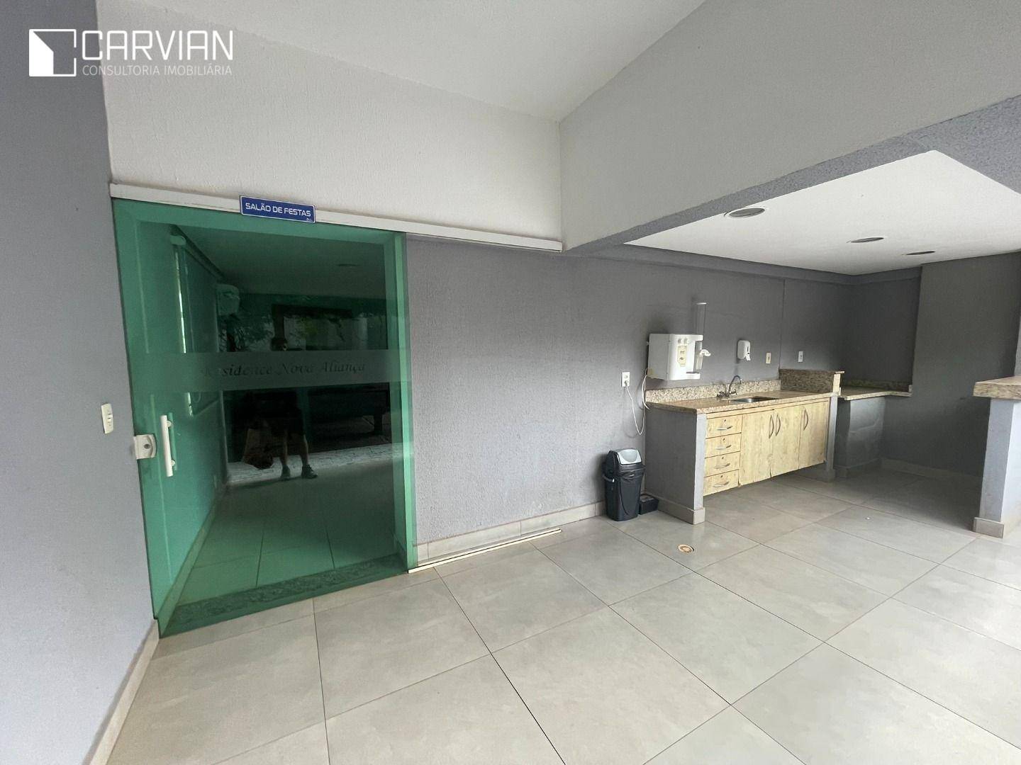 Apartamento para alugar com 2 quartos, 70m² - Foto 48