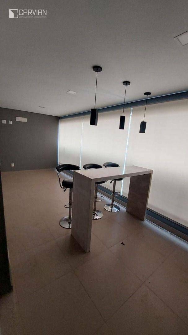 Apartamento à venda com 3 quartos, 130m² - Foto 4