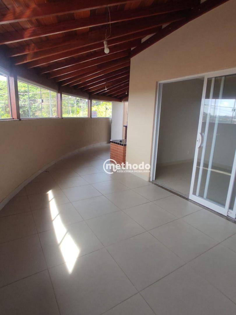 Casa à venda com 3 quartos, 184m² - Foto 1