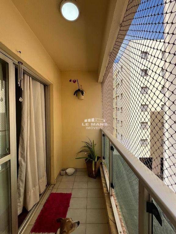 Apartamento à venda com 2 quartos, 74m² - Foto 13