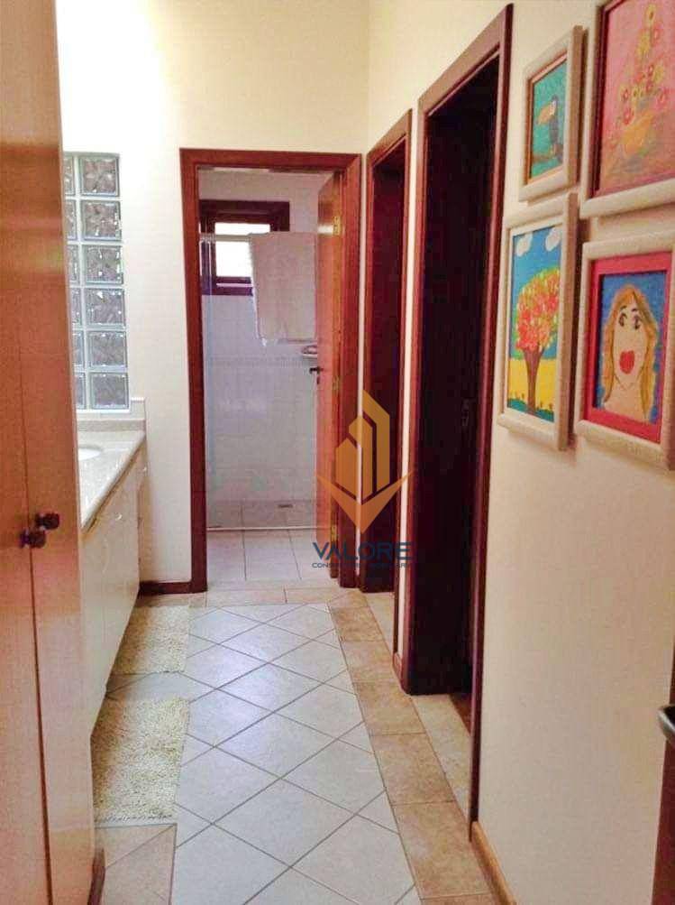 Casa à venda com 4 quartos, 400m² - Foto 16