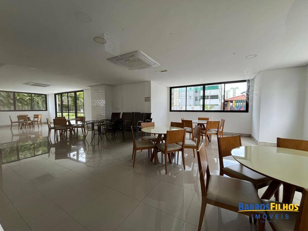 Apartamento à venda com 2 quartos, 81m² - Foto 12