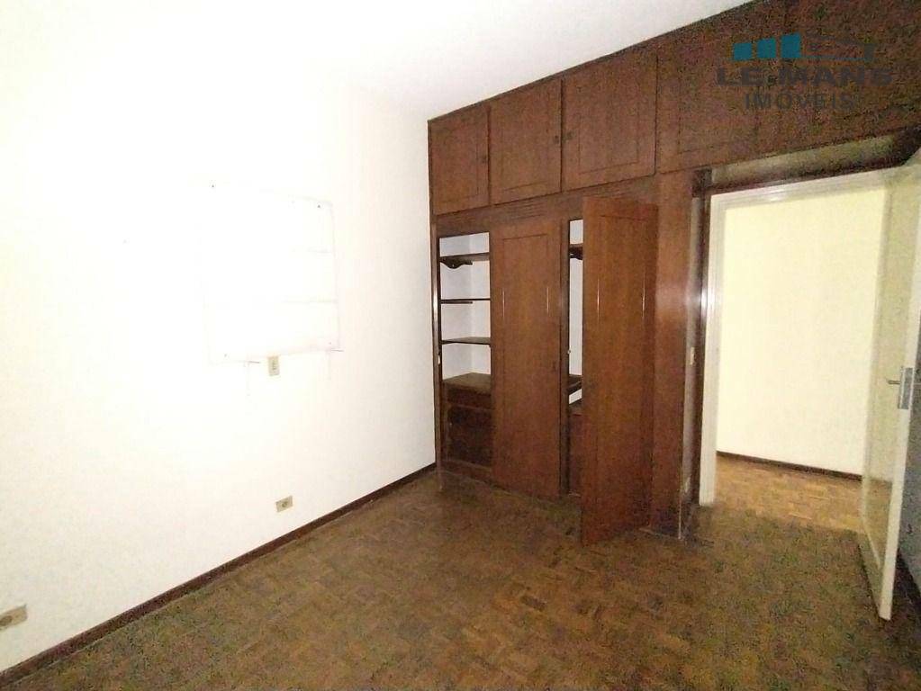 Casa à venda com 4 quartos, 232m² - Foto 42