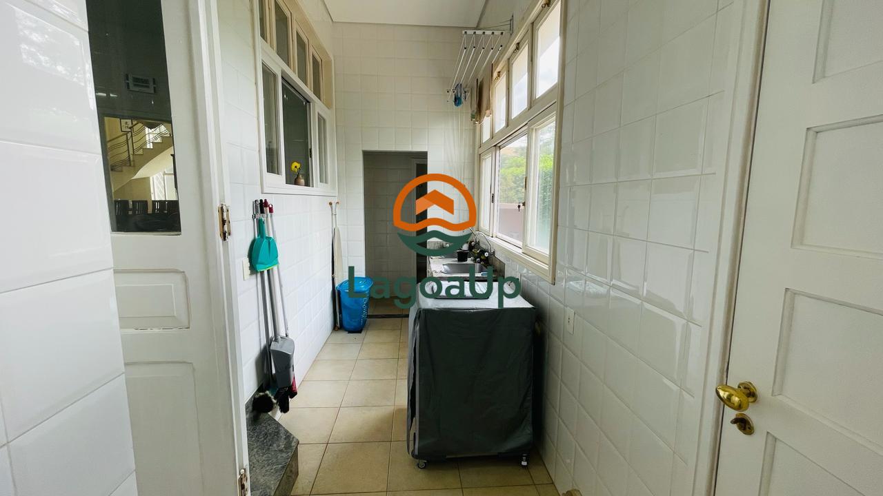 Casa de Condomínio à venda com 4 quartos, 357m² - Foto 27
