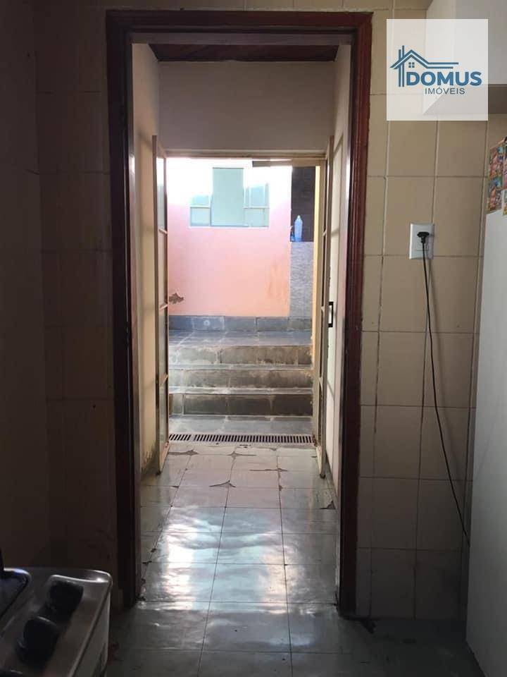 Casa à venda com 2 quartos, 125m² - Foto 20