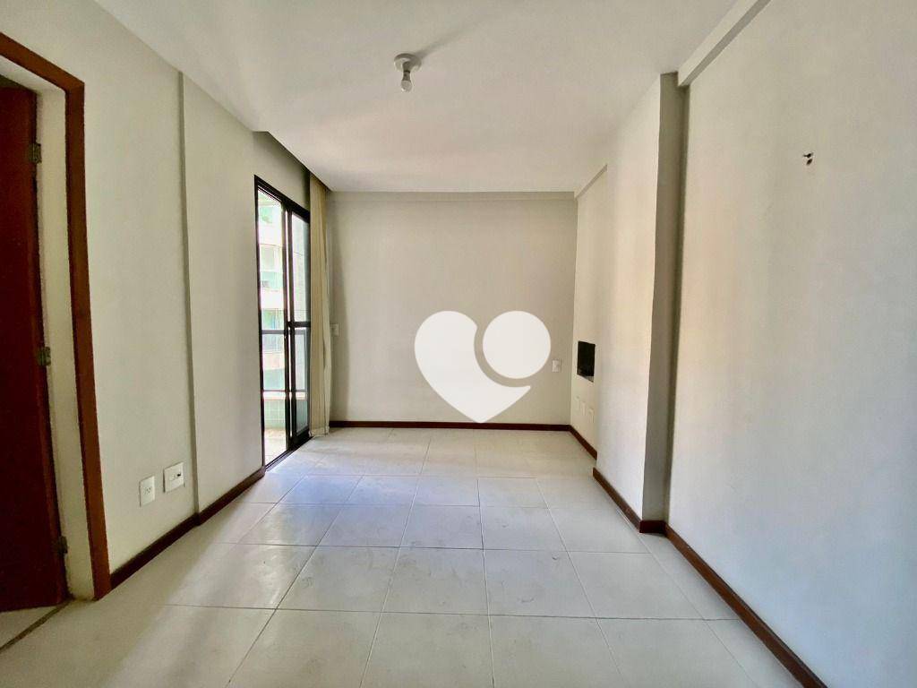 Apartamento à venda com 3 quartos, 100m² - Foto 6