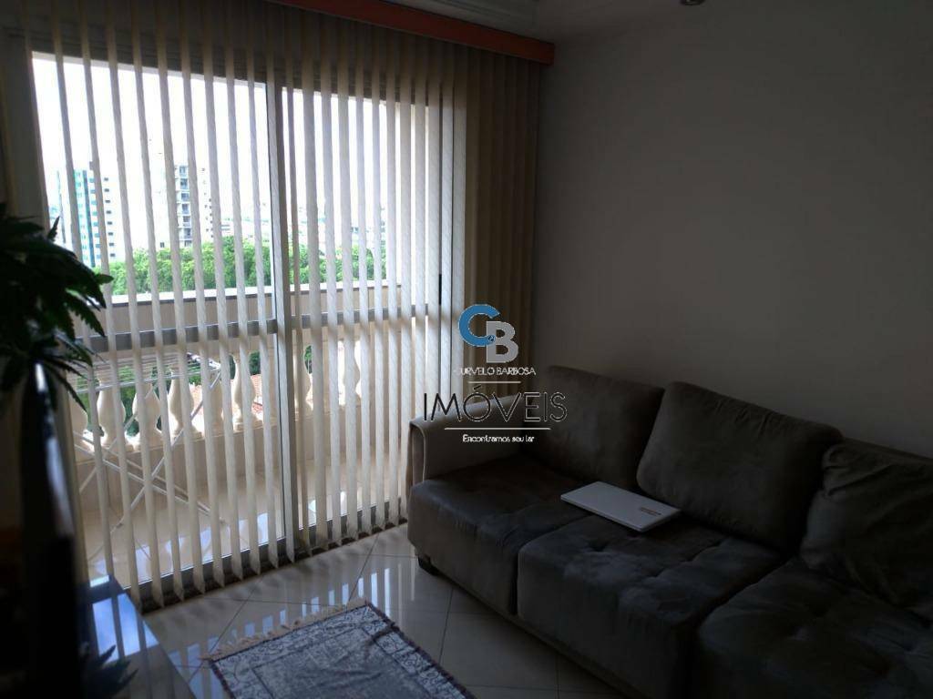 Apartamento à venda com 3 quartos, 75m² - Foto 1