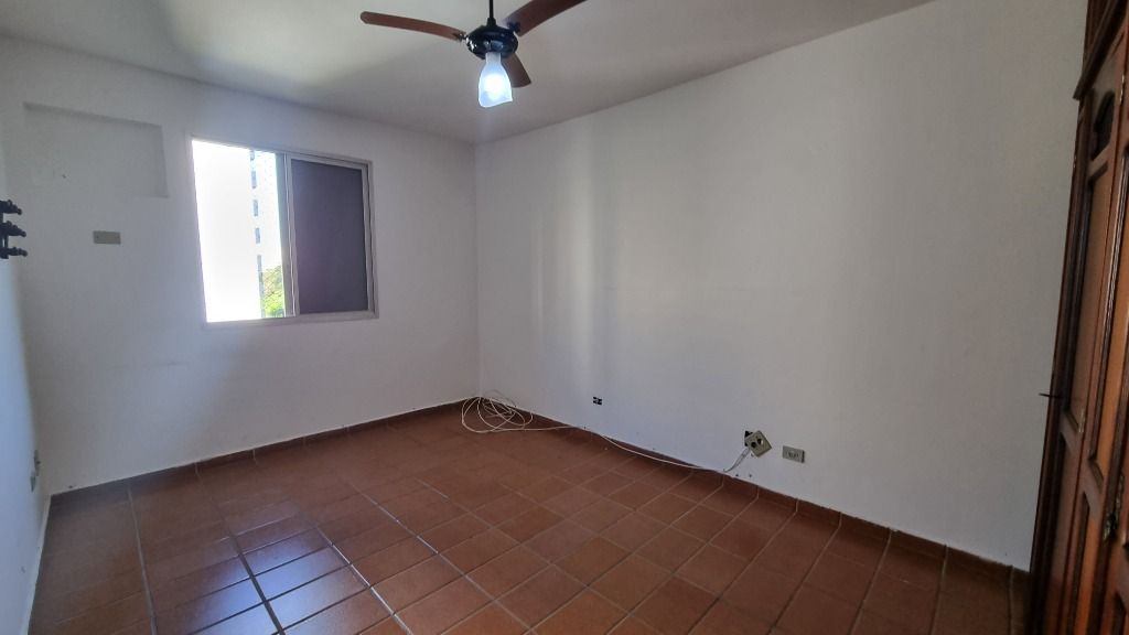 Apartamento à venda com 3 quartos, 120m² - Foto 15