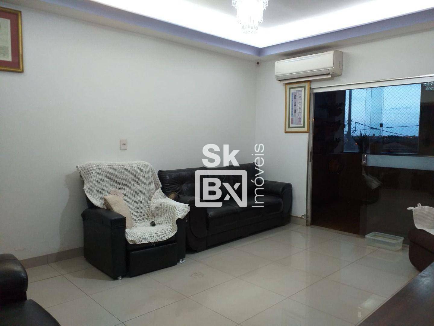 Casa à venda com 4 quartos, 550m² - Foto 12