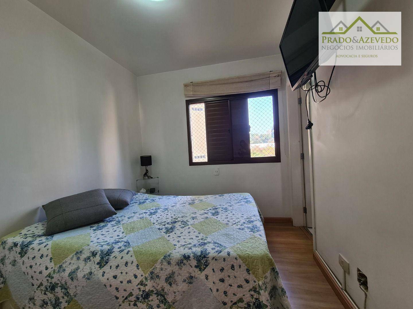 Apartamento à venda com 4 quartos, 149m² - Foto 17