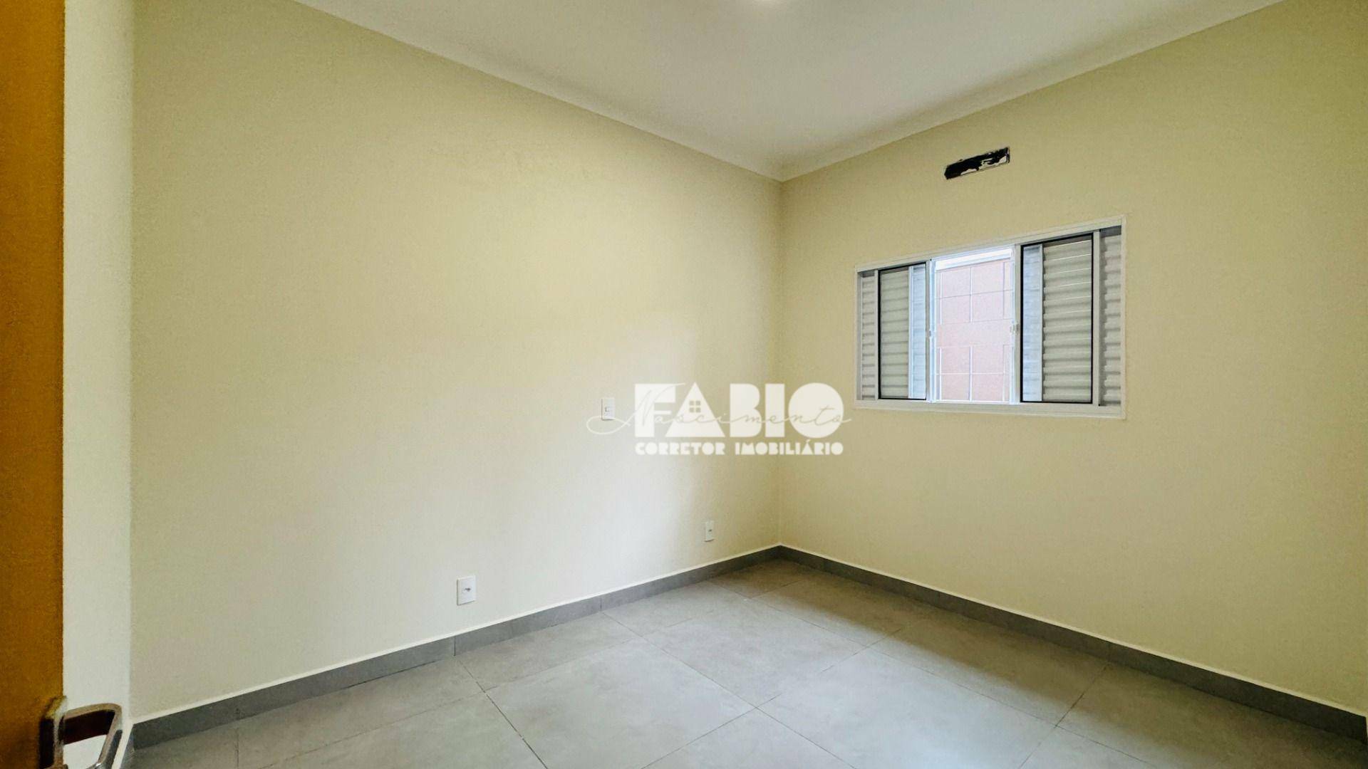 Casa à venda com 3 quartos, 118m² - Foto 14