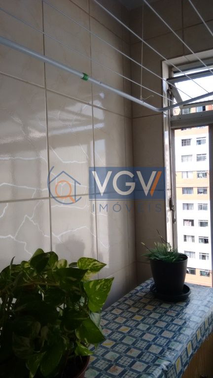 Apartamento à venda com 2 quartos, 53m² - Foto 11