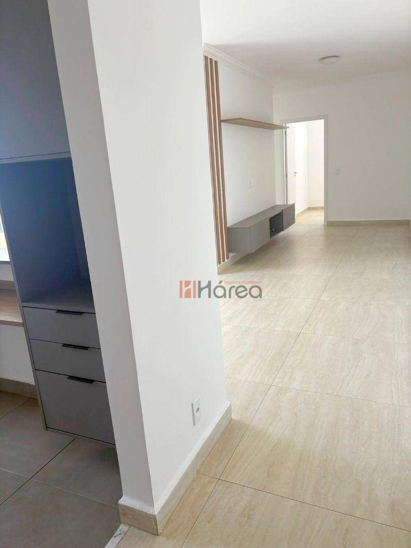 Apartamento, 3 quartos, 80 m² - Foto 1