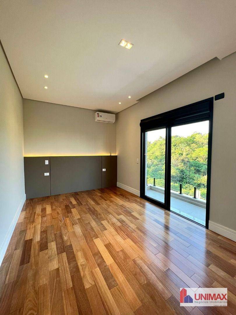 Casa de Condomínio à venda com 4 quartos, 428m² - Foto 33