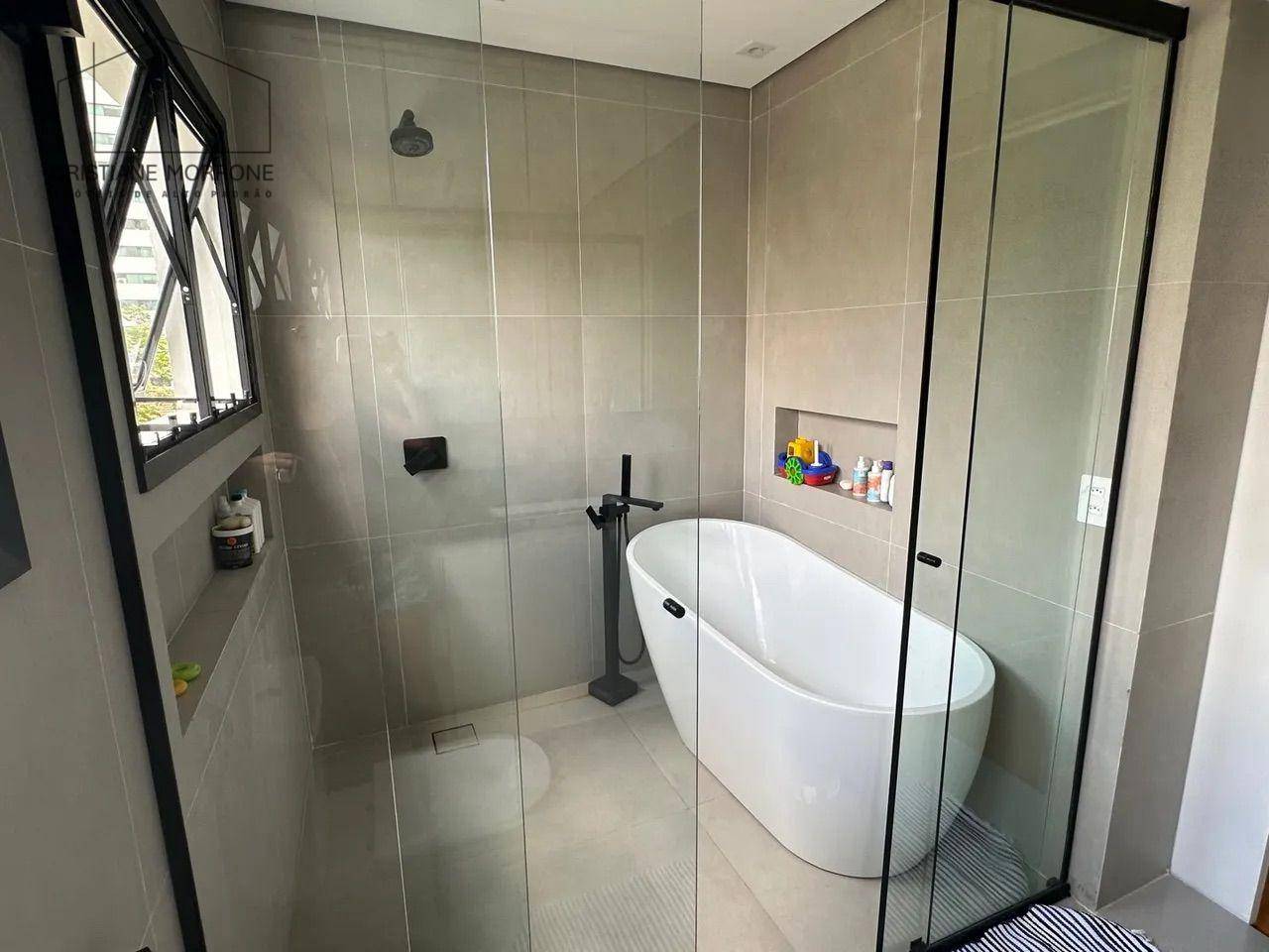 Casa à venda com 4 quartos, 311m² - Foto 11