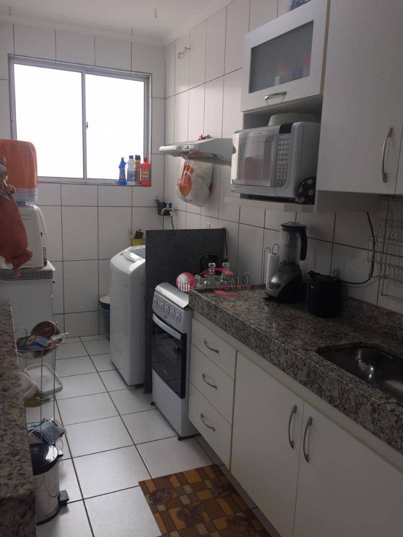 Apartamento à venda com 2 quartos, 59m² - Foto 1