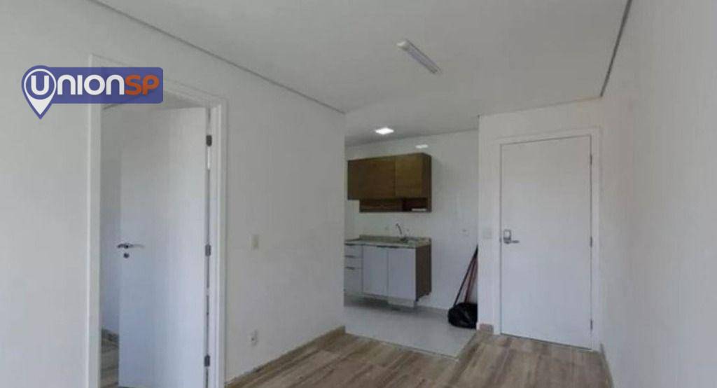 Apartamento à venda com 1 quarto, 36m² - Foto 2