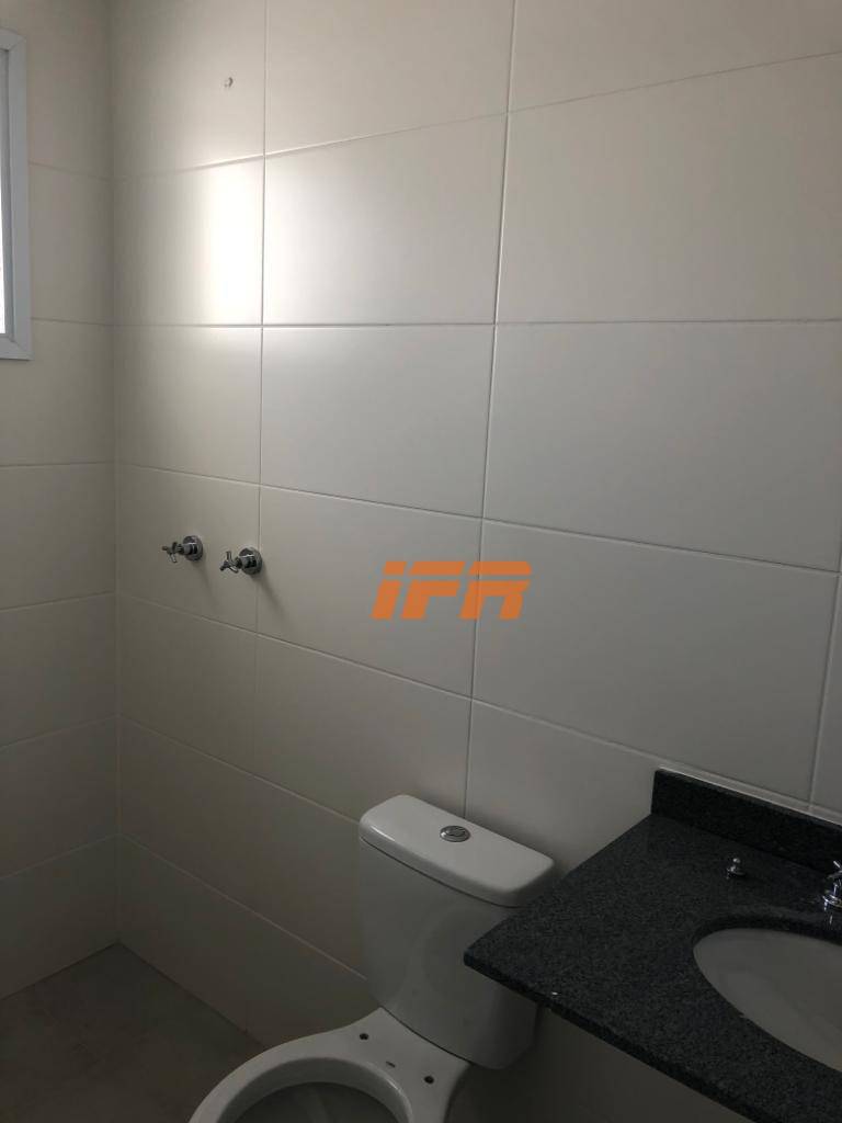 Apartamento à venda com 2 quartos, 77m² - Foto 15