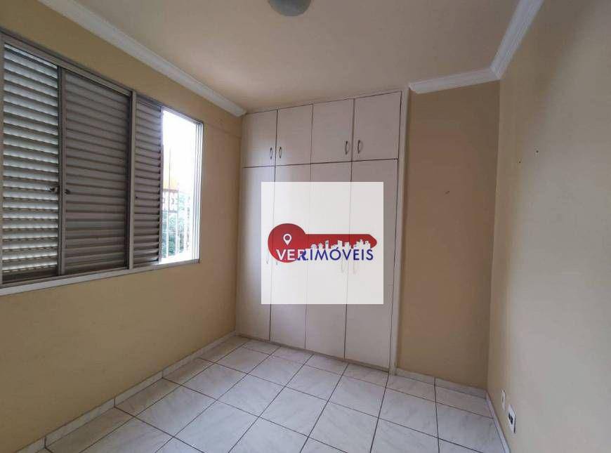 Apartamento à venda com 3 quartos, 70m² - Foto 4