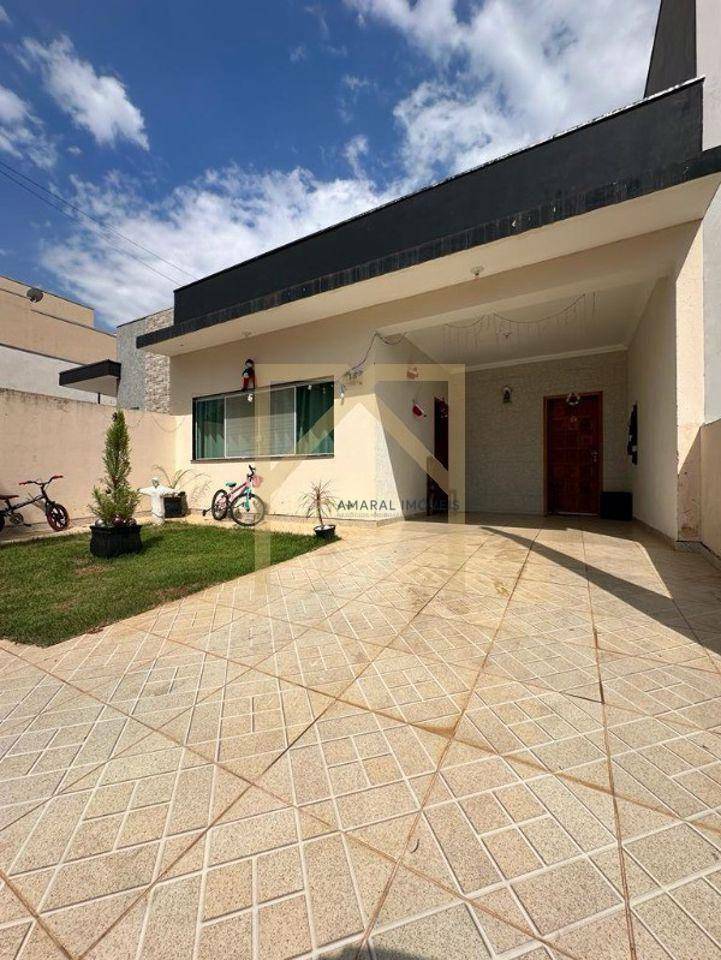 Casa de Condomínio à venda com 2 quartos, 100m² - Foto 1