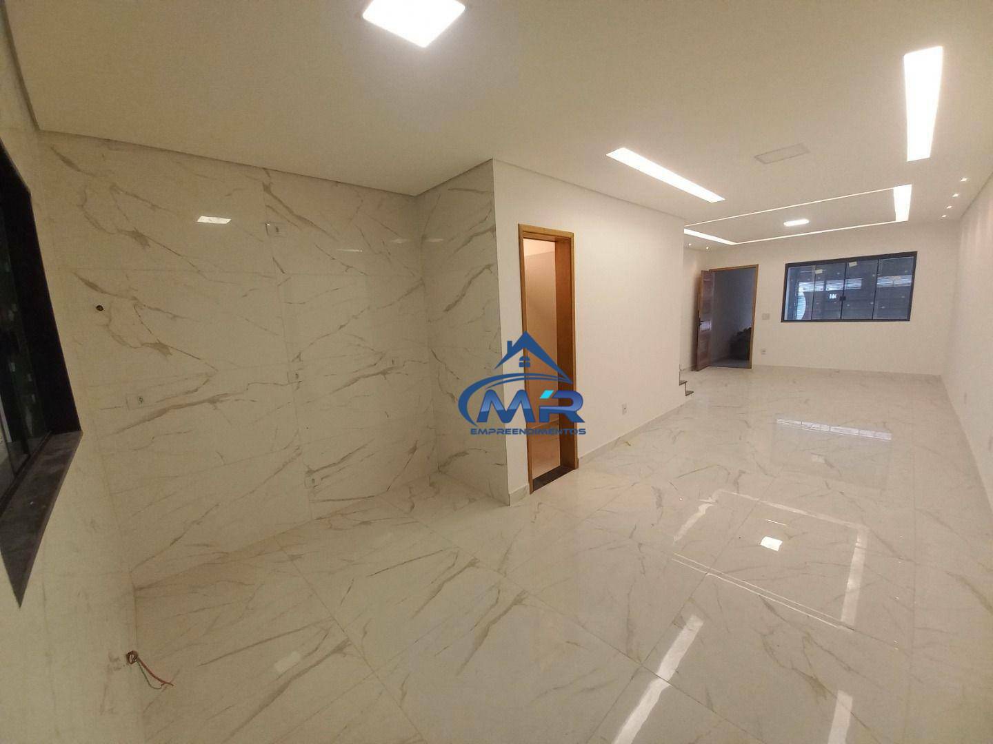 Sobrado à venda com 3 quartos, 130m² - Foto 9