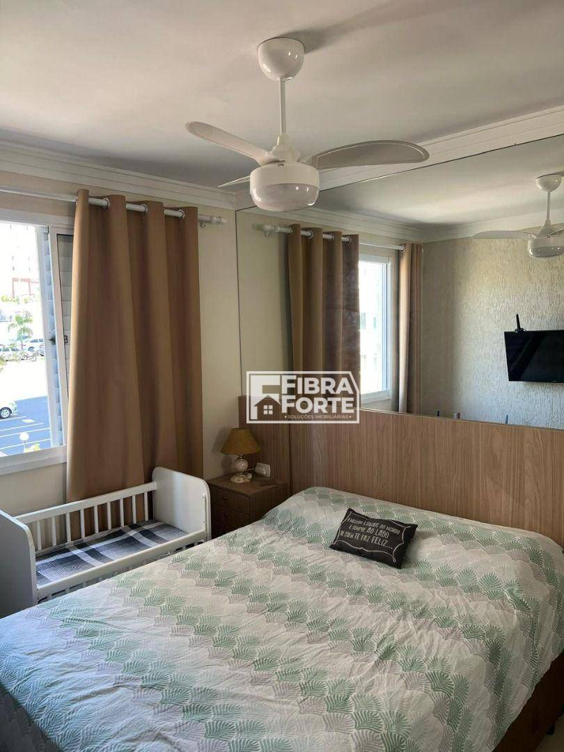 Apartamento à venda com 2 quartos, 42m² - Foto 3