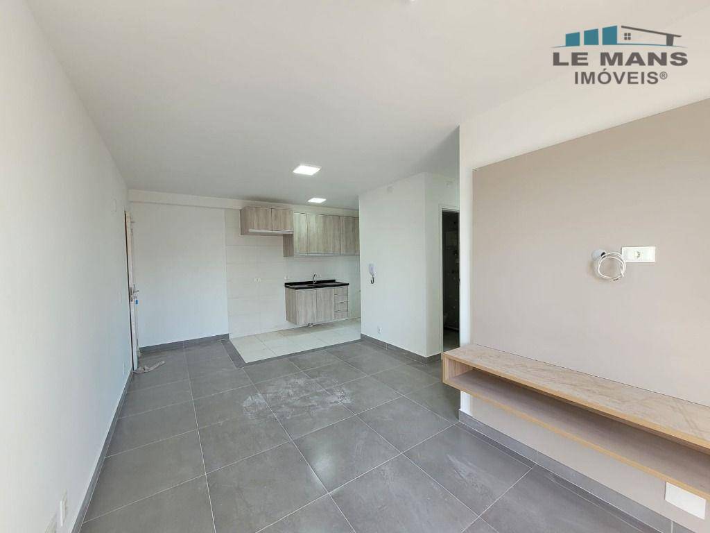 Apartamento à venda e aluguel com 2 quartos, 61m² - Foto 7