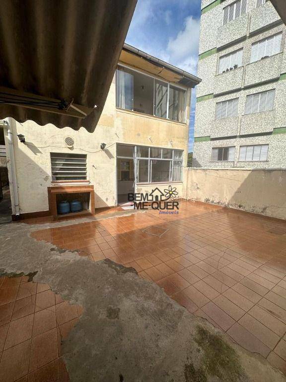 Casa à venda com 4 quartos, 261m² - Foto 4