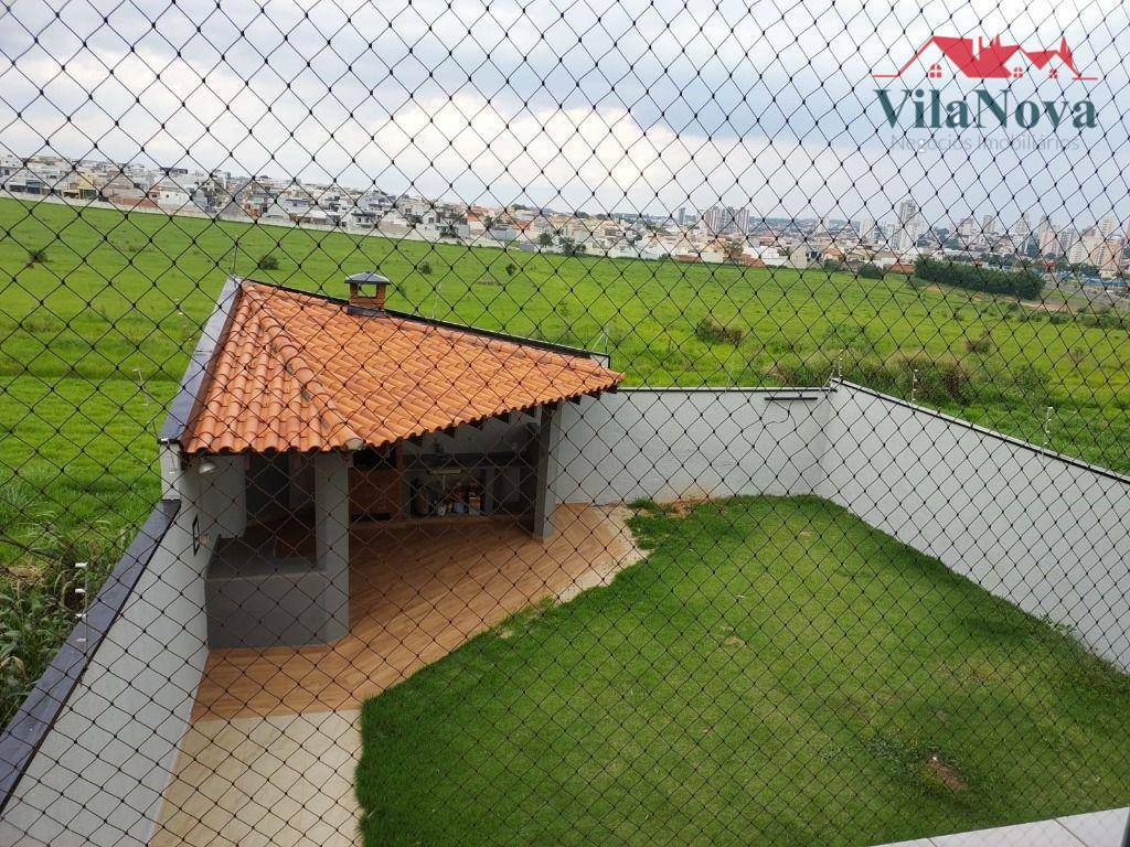 Casa à venda com 3 quartos, 213m² - Foto 5