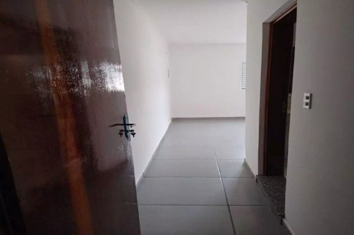 Sobrado à venda com 3 quartos, 240m² - Foto 11