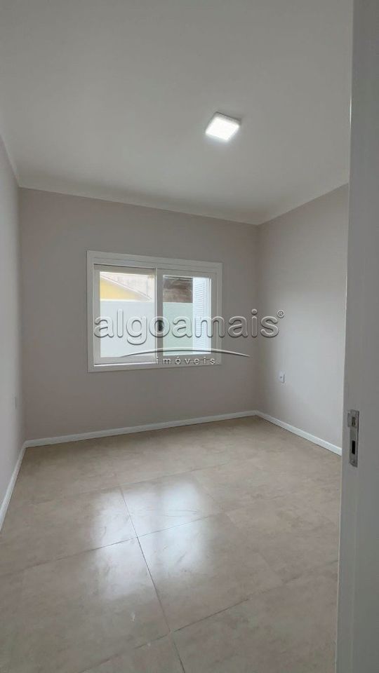 Casa à venda com 2 quartos, 90m² - Foto 13