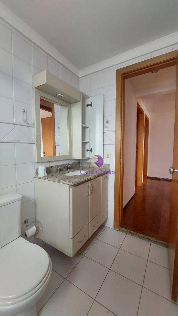 Apartamento para alugar com 3 quartos, 132m² - Foto 7