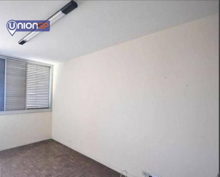 Apartamento à venda com 4 quartos, 202m² - Foto 6