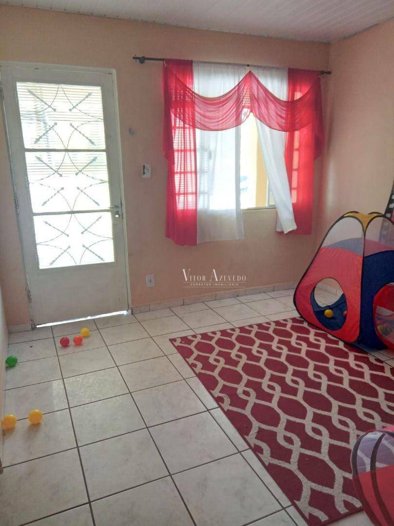 Casa à venda com 2 quartos, 180m² - Foto 4