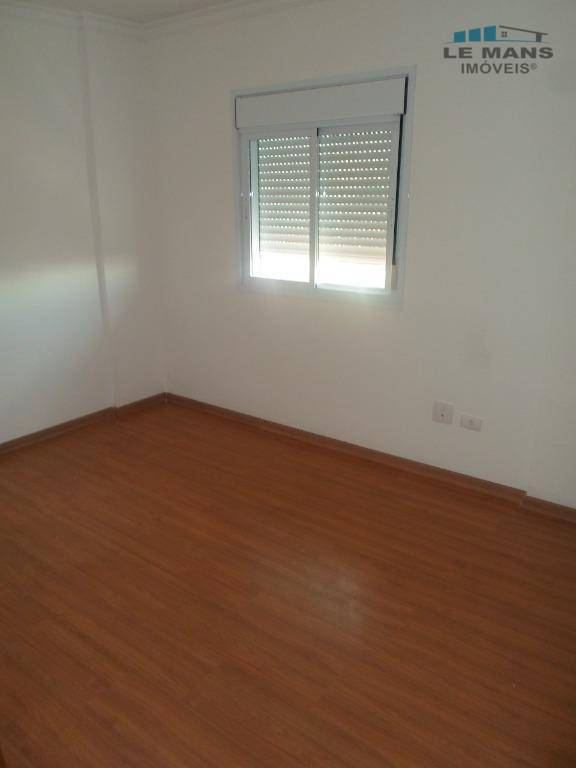 Apartamento à venda com 3 quartos, 118m² - Foto 14