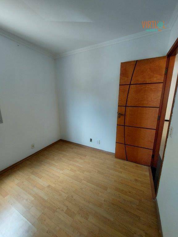 Apartamento para alugar com 2 quartos, 65m² - Foto 14