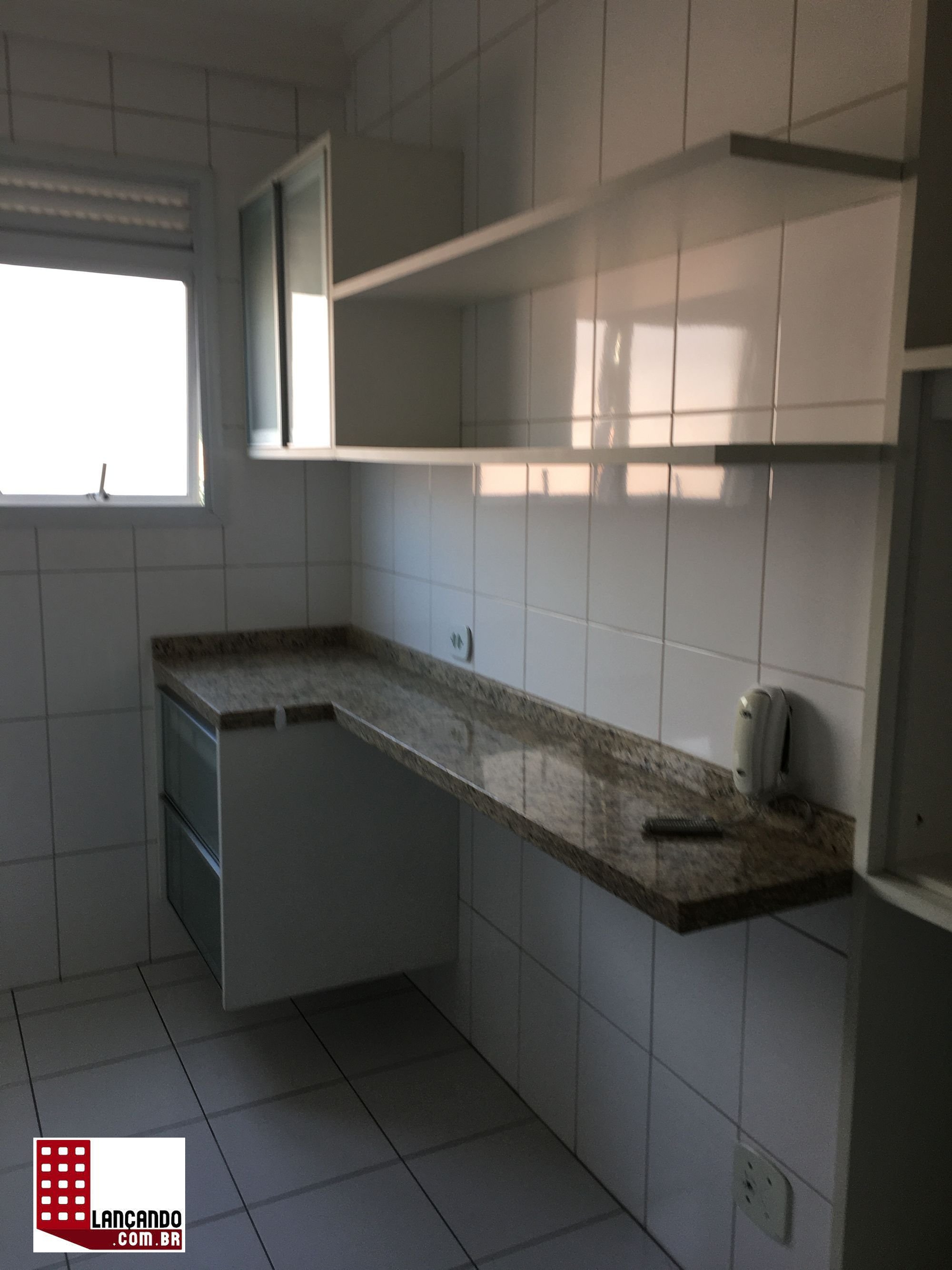 Apartamento à venda com 2 quartos, 62m² - Foto 7