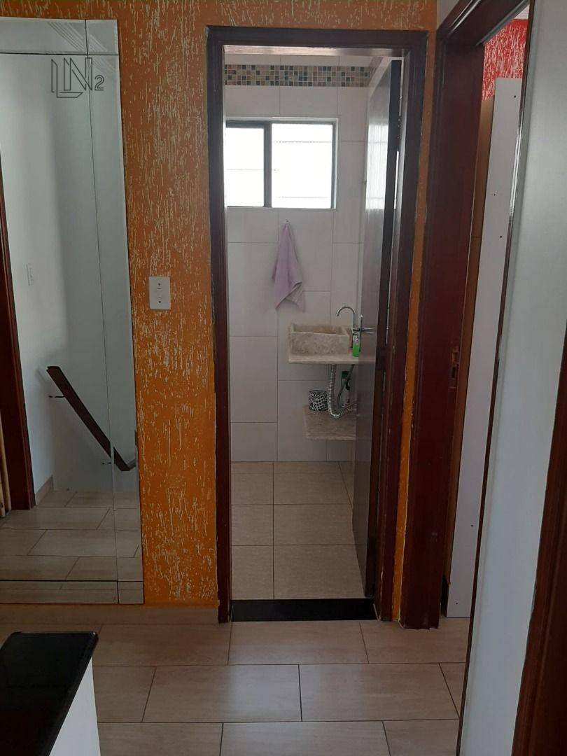 Sobrado à venda com 3 quartos, 220m² - Foto 11